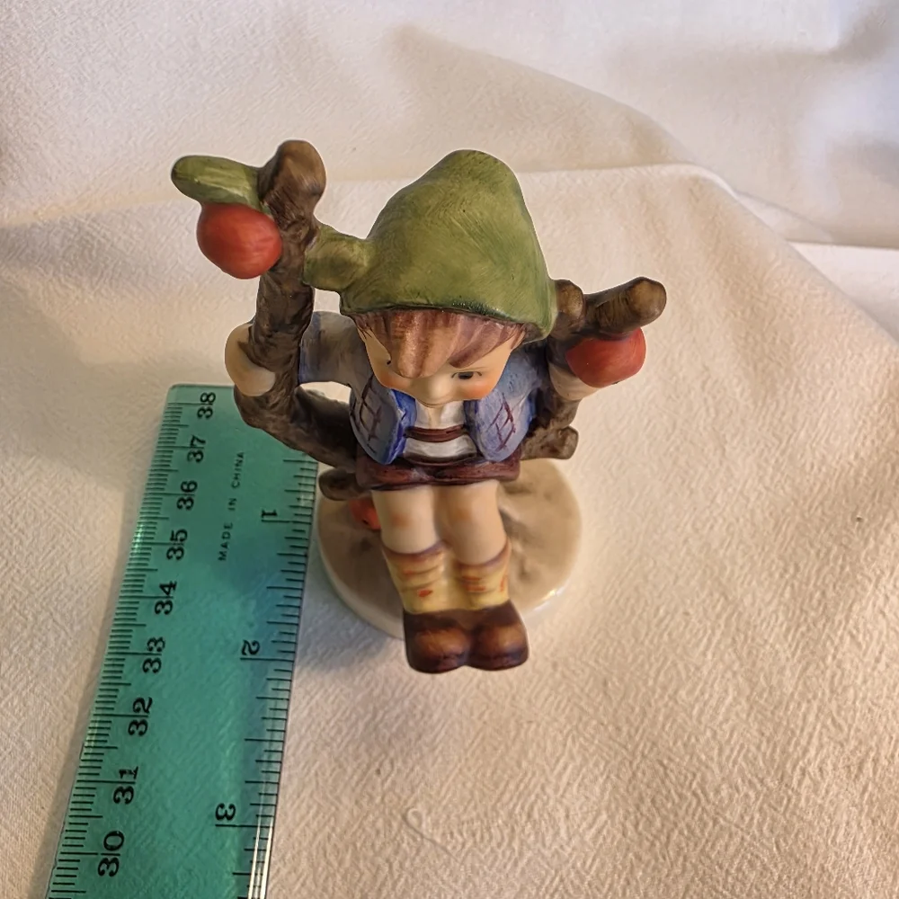 Vintage Goebel Hummel Apple Tree Boy Figurine Herbst TMK 6 Model 142 3/0